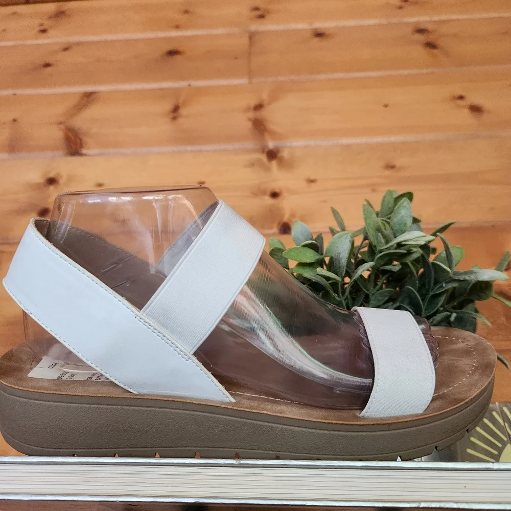 Steve Madden 💜 Jadyn Platform Sandals White Slingback Strappy Stretch Shoe 9 M